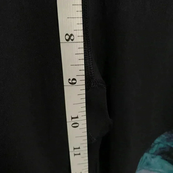 Lululemon Run To Rest Leggings - Picture 4 of 9